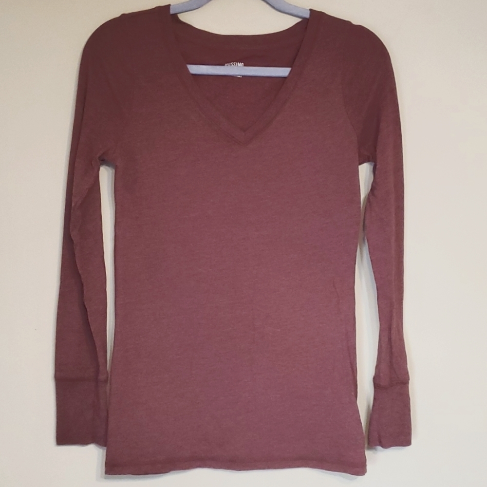 Mossimo Supply Co. Long Sleeve V-Neck Burgundy T- Shirt, Size S/P